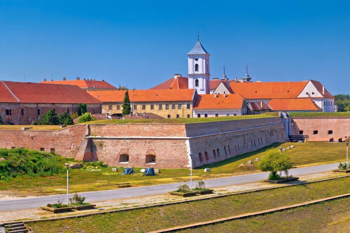 Osijek Old Town Discovery Tour