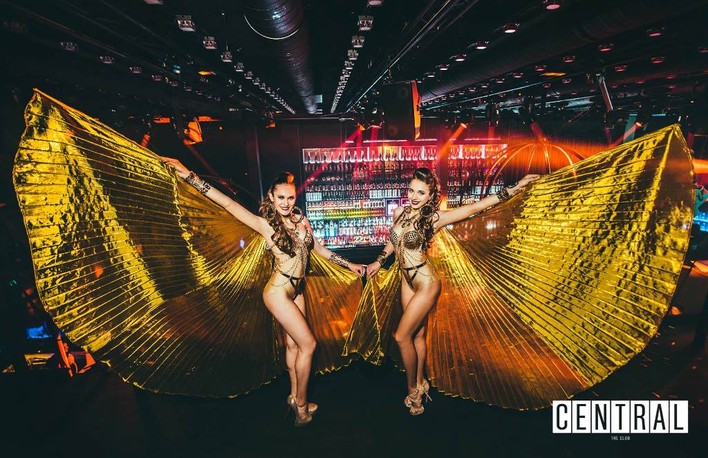 Central the Club Split - opening party!