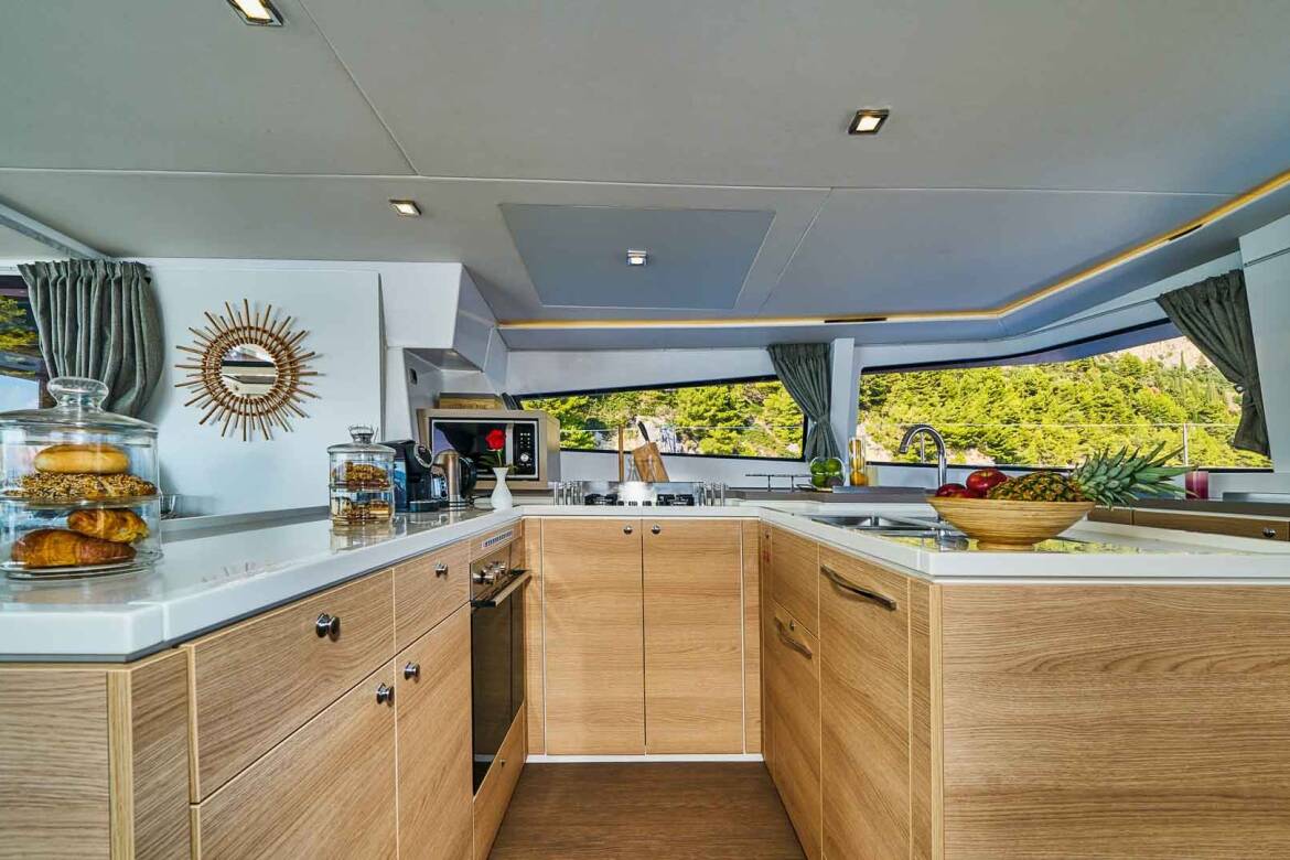 12 Bali 54 kitchen 17 1620x1080