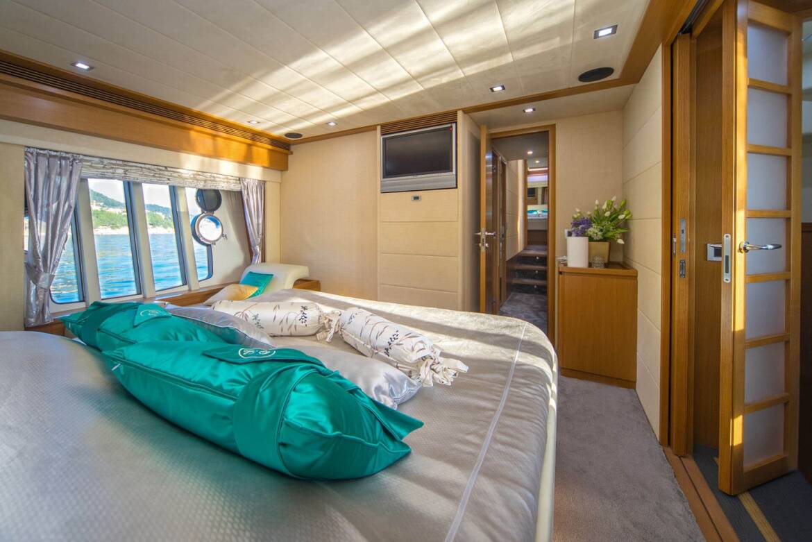 Orlando ferretti L 8 uai 1440x961