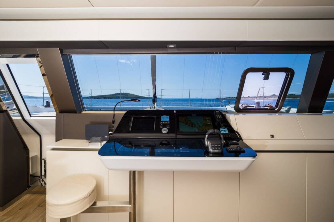 Sunreef 60 Vulpino Croatia Hvar Vis 8
